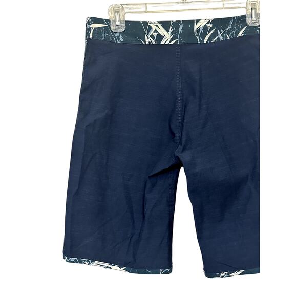 Billabong Board Shorts Quick Dry Lightweight Front Pocket Blue White Boys XL NWT - Picture 5 of 10